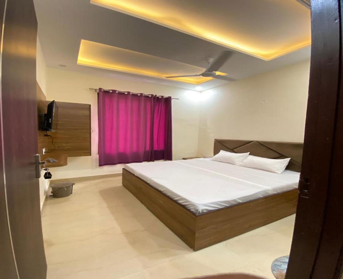 Naman Homestay Amritsar Exterior foto